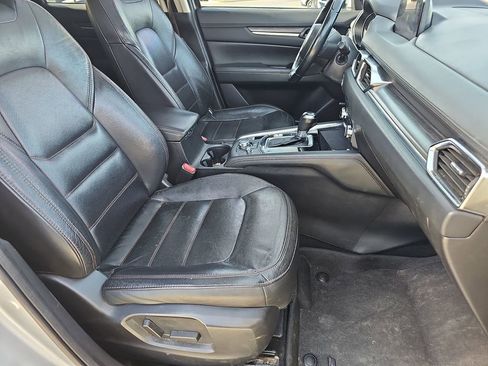 Used 2018 MAZDA CX-5 Grand Touring w/ Premium Package image 11