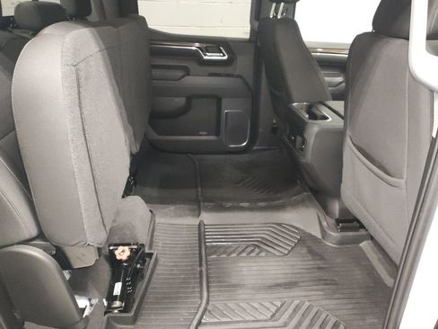 Used 2023 Chevrolet Silverado 1500 LT Trail Boss image 13