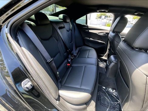Used 2023 Cadillac CT4 Luxury RWD image 18