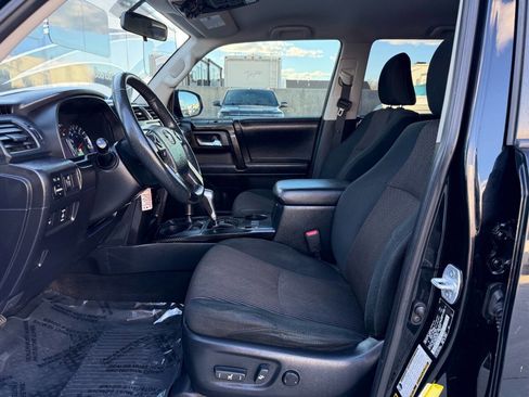 Used 2019 Toyota 4Runner TRD Off Road 4x4 4dr SUV image 17