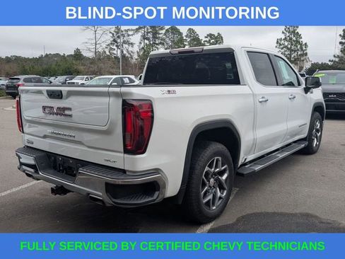 Used 2023 GMC Sierra 1500 SLT w/ SLT Premium Package image 3