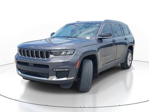Used 2021 Jeep Grand Cherokee L Limited w/ MOPAR Finishing Package AWD/4WD image 3