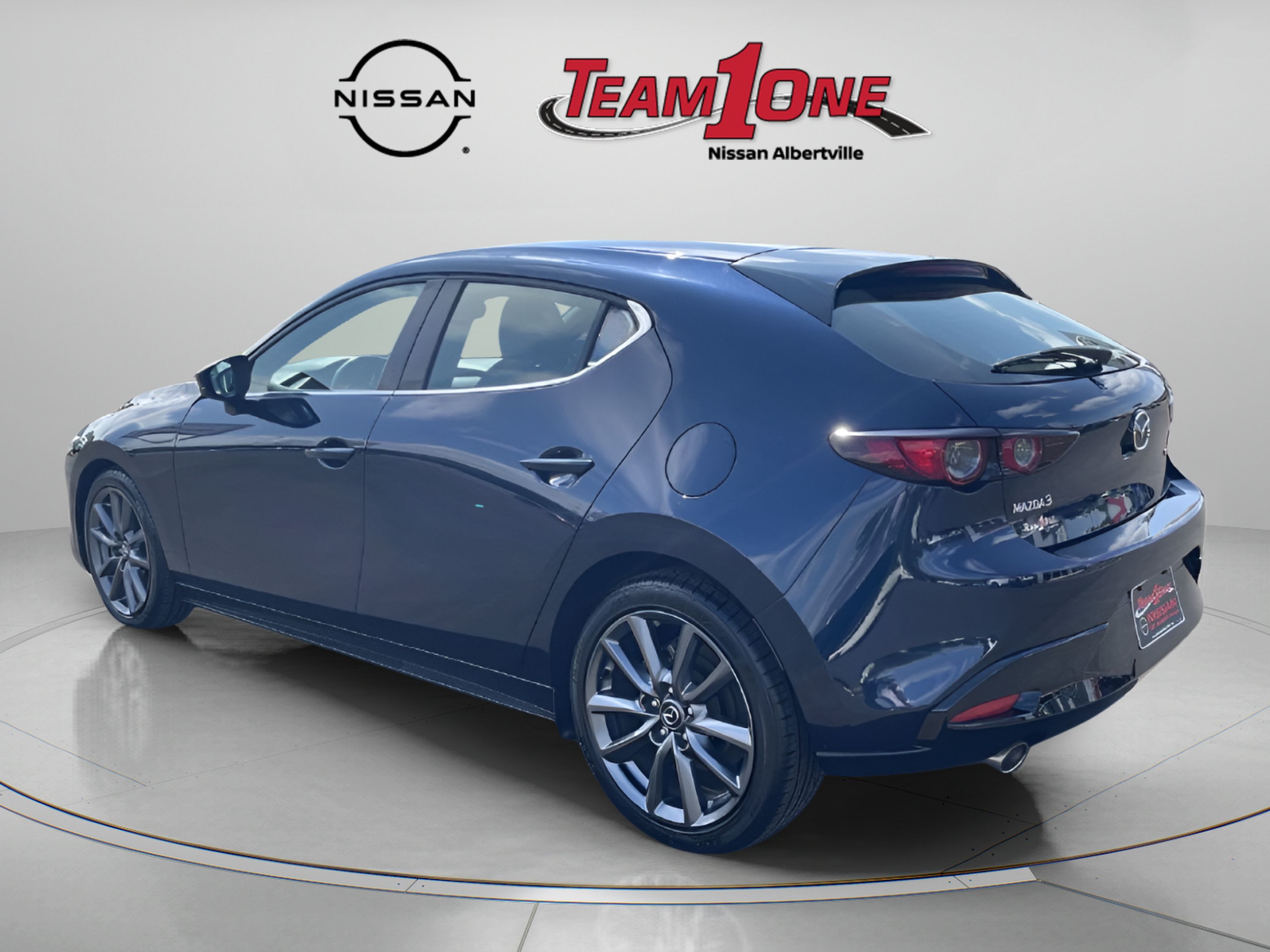 Used 2021 MAZDA MAZDA3 s FWD image 6