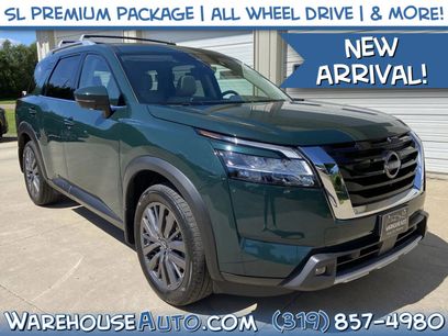 Used 2024 Nissan Pathfinder SL w/ SL Premium Package