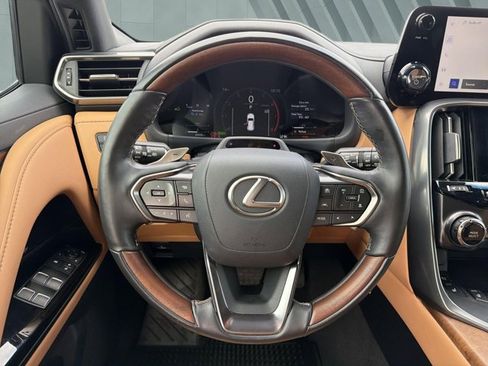 Certified 2025 Lexus LX 700h Luxury w/ Appearance Package AWD/4WD image 12