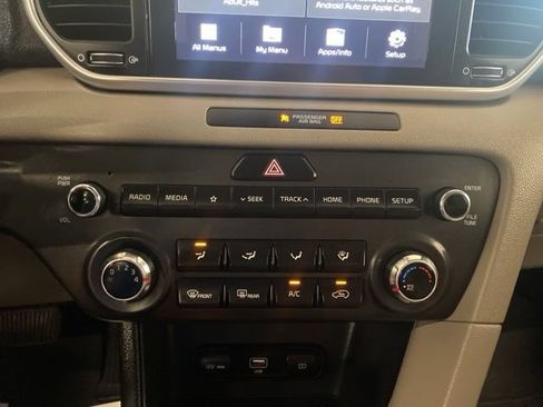 Used 2020 Kia Sportage LX AWD/4WD image 20