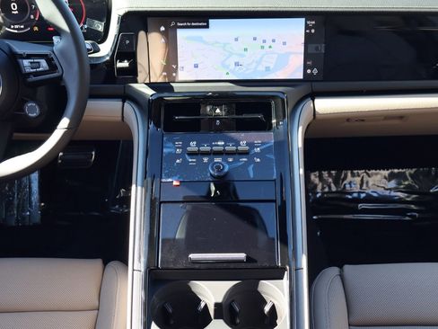 New 2026 Porsche Panamera image 20