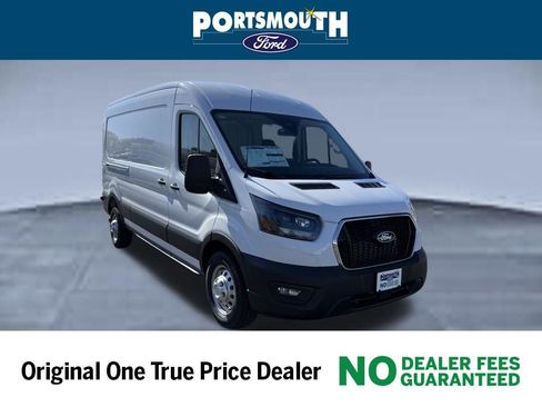 New 2026 Ford Transit 250 148 Medium Roof Extended AWD w/ Exterior Upgrade Package image 24