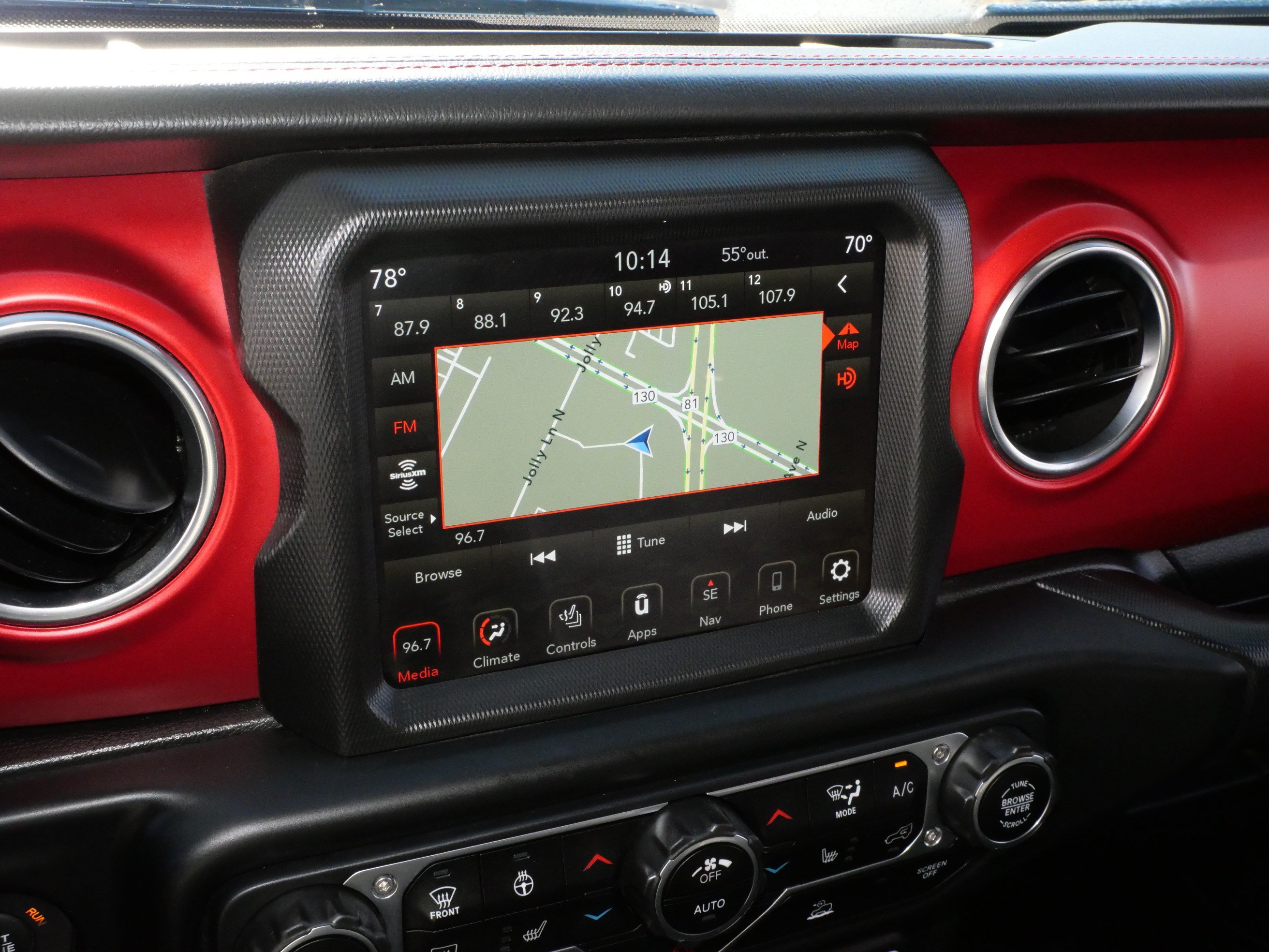 Used 2022 Jeep Wrangler Unlimited Rubicon w/ LED Lighting Group AWD/4WD image 22
