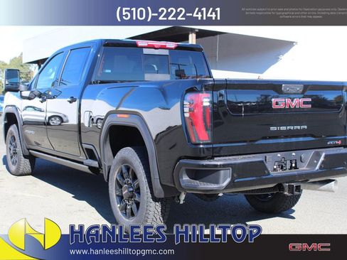 New 2026 GMC Sierra 2500 AT4 w/ AT4 Premium Plus Package image 9