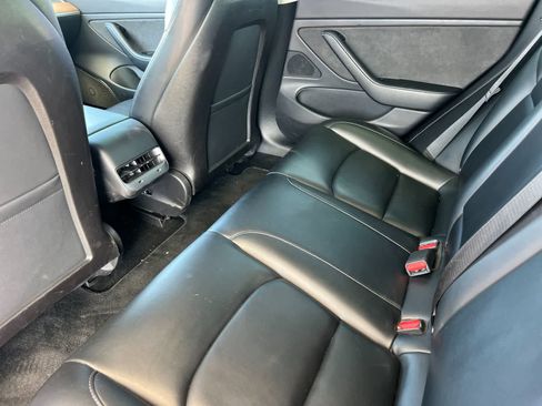 Used 2019 Tesla Model 3 Long Range image 5