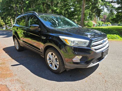 Used 2018 Ford Escape SEL AWD/4WD image 8