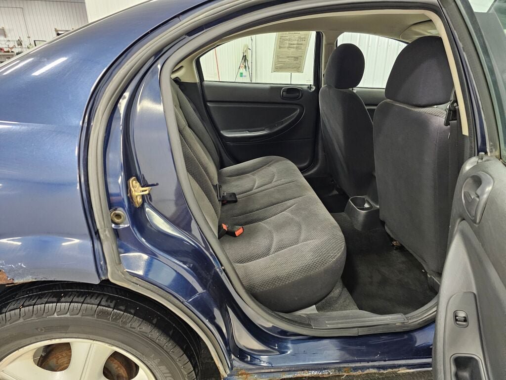 Used 2006 Dodge Stratus SXT FWD image 15