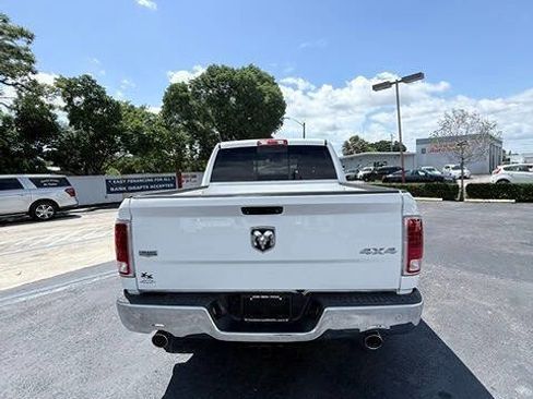 Used 2015 RAM 1500 Laramie w/ Convenience Group AWD/4WD image 5