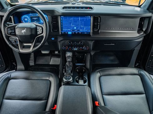 Certified 2025 Ford Bronco Badlands image 25