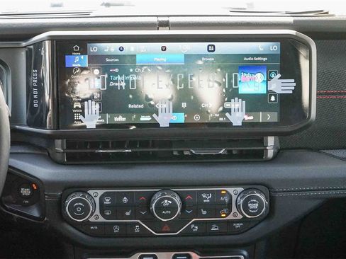 New 2026 Jeep Wrangler Unlimited Rubicon w/ Safety Group image 15