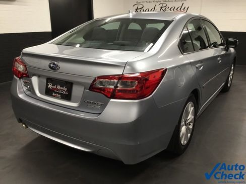 Used 2016 Subaru Legacy 2.5i Premium image 11