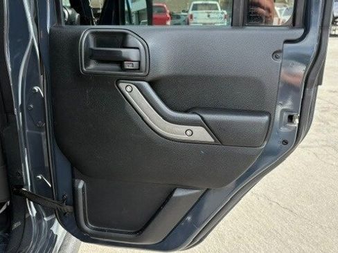 Used 2017 Jeep Wrangler Unlimited Sport w/ Quick Order Package 23S image 28