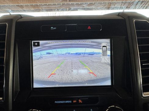 Used 2016 Ford F150 XLT w/ Equipment Group 302A Luxury image 14