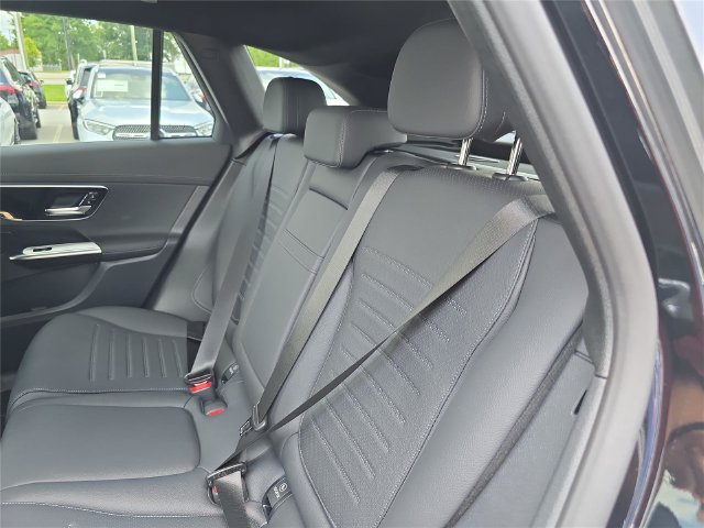 New 2026 Mercedes-Benz GLC 300 4MATIC image 14