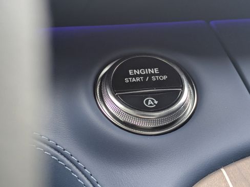 Used 2026 Mercedes-Benz SL 55 AMG 4MATIC image 26