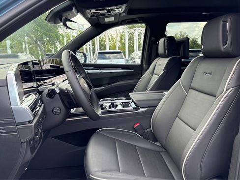 New 2026 Cadillac Escalade Sport w/ Touring Package AWD/4WD image 9
