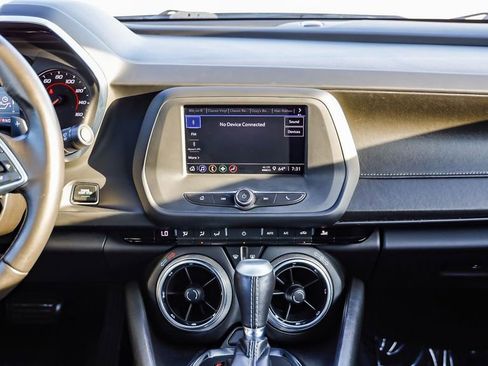 Used 2022 Chevrolet Camaro LT image 16