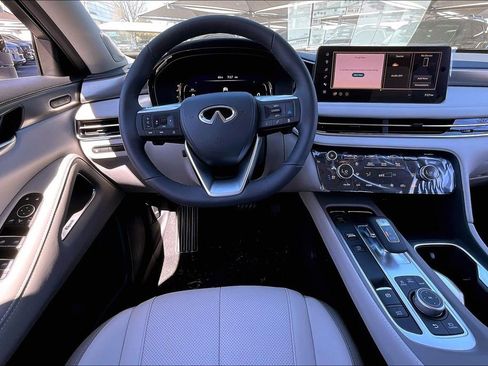 New 2026 INFINITI QX60 Luxe image 30