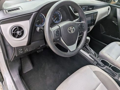 Used 2017 Toyota Corolla LE image 33
