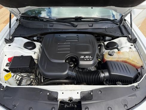Used 2022 Dodge Charger SXT RWD image 29