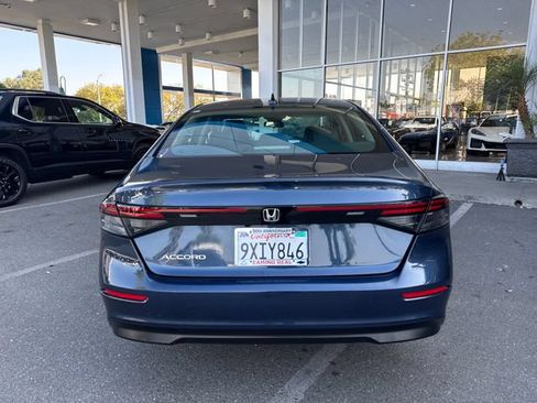 Used 2023 Honda Accord EX image 4