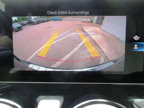 Used 2021 Mercedes-Benz GLA 250 4MATIC image 36