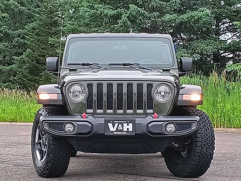 Used 2022 Jeep Wrangler Unlimited Rubicon w/ Cold Weather Group AWD/4WD image 30