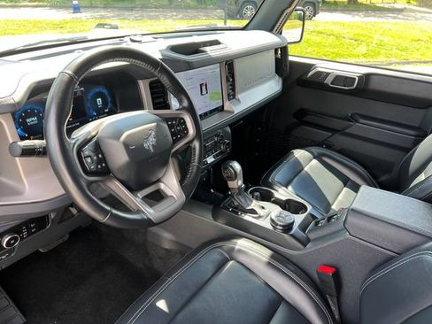 Used 2025 Ford Bronco Outer Banks AWD/4WD image 19