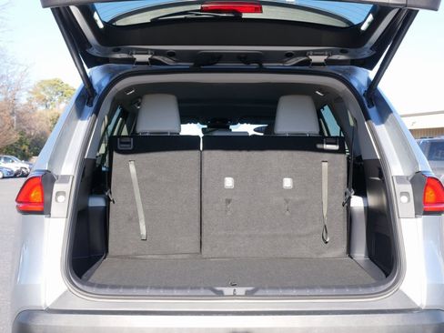 Used 2025 Toyota Grand Highlander AWD image 15