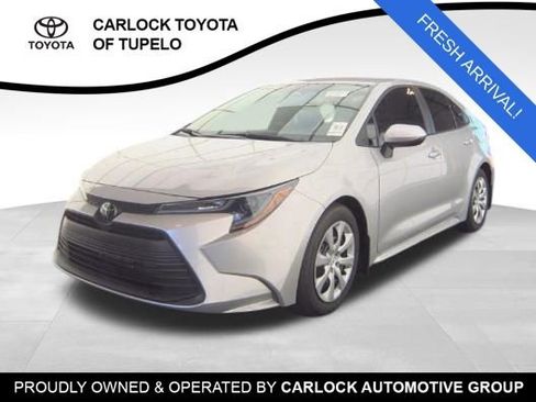 Used 2026 Toyota Corolla LE FWD image 1