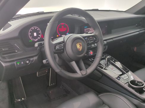 Certified 2025 Porsche 911 Targa 4 GTS AWD/4WD image 4