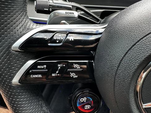 Used 2023 Mercedes-Benz C 43 AMG 4MATIC Sedan image 29