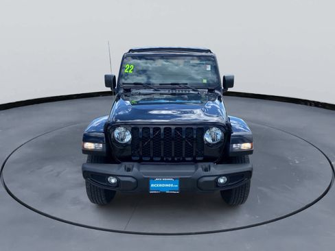 Used 2022 Jeep Gladiator Sport AWD/4WD image 11