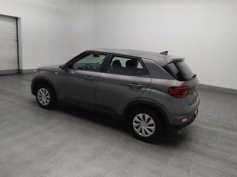 Used 2020 Hyundai Venue SE image 3