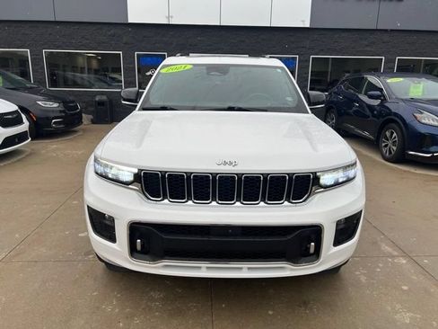 Certified 2021 Jeep Grand Cherokee L Overland w/ Luxury Tech Group IV AWD/4WD image 2