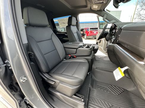 New 2026 Chevrolet Silverado 1500 LT image 26