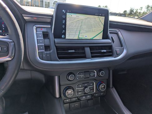 Used 2022 Chevrolet Tahoe RST w/ Luxury Package image 18