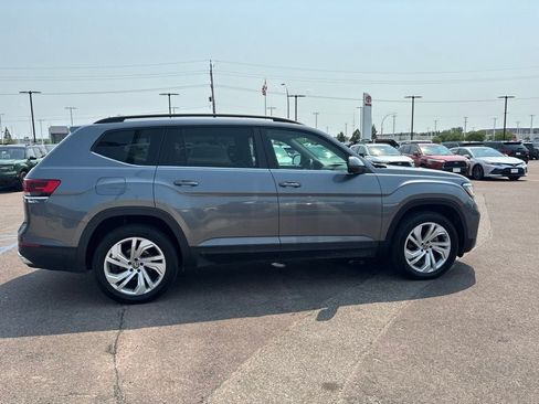 Used 2021 Volkswagen Atlas SE AWD/4WD image 4