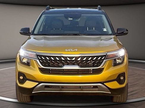 Used 2023 Kia Seltos Nightfall Edition AWD/4WD image 3