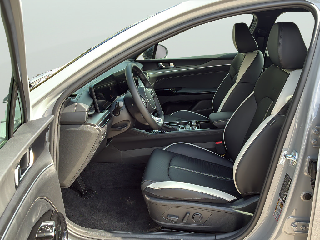 New 2026 Kia K5 GT-Line FWD image 13