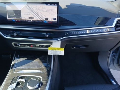 New 2026 BMW X7 xDrive40i image 21