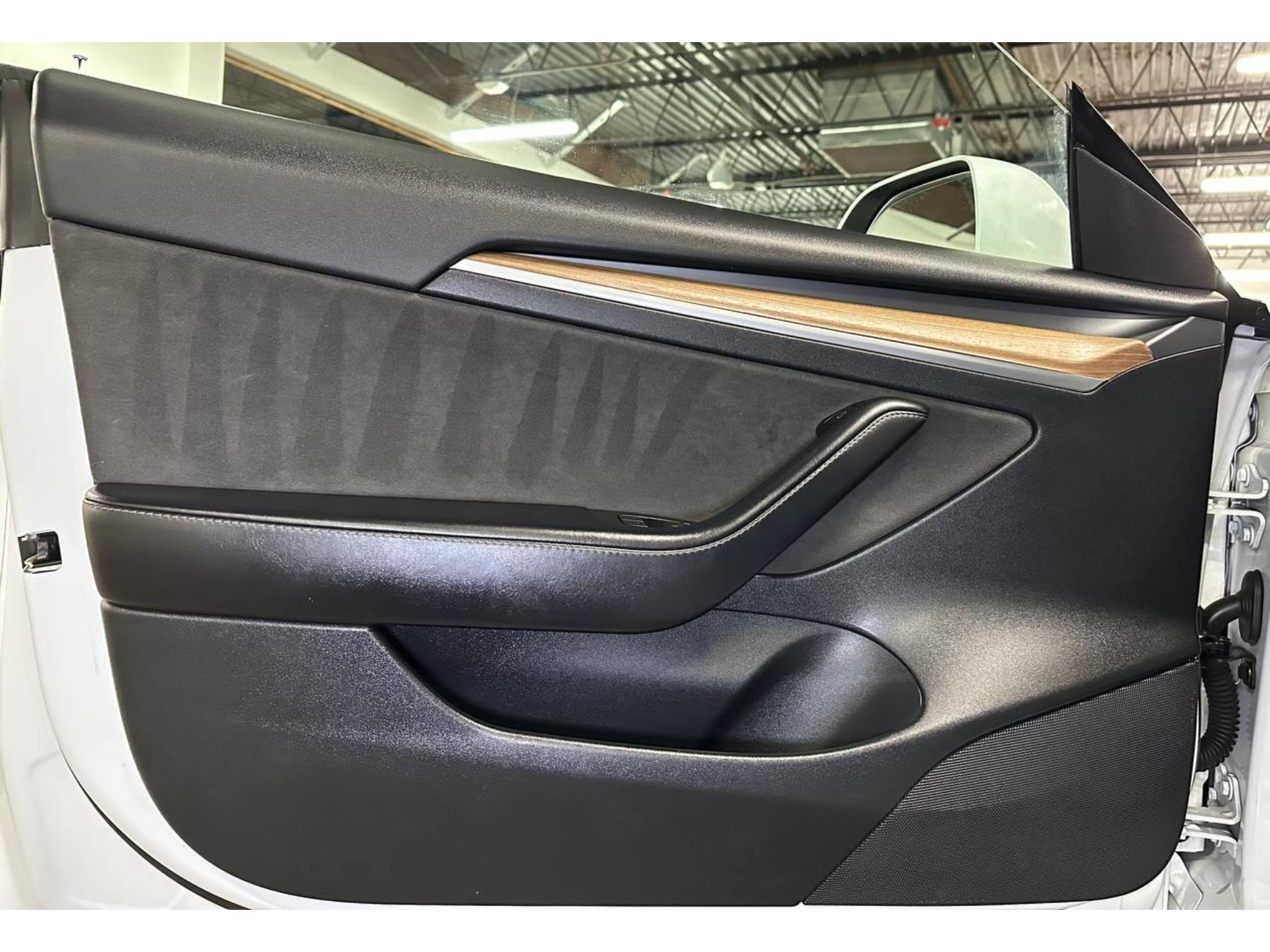 Used 2023 Tesla Model 3 Standard Range RWD image 18