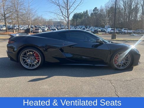 Used 2025 Chevrolet Corvette Z06 image 5