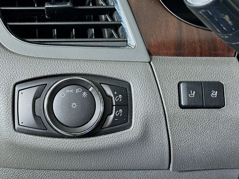 Used 2014 Ford Edge Limited image 17